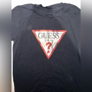 Guess women’s top